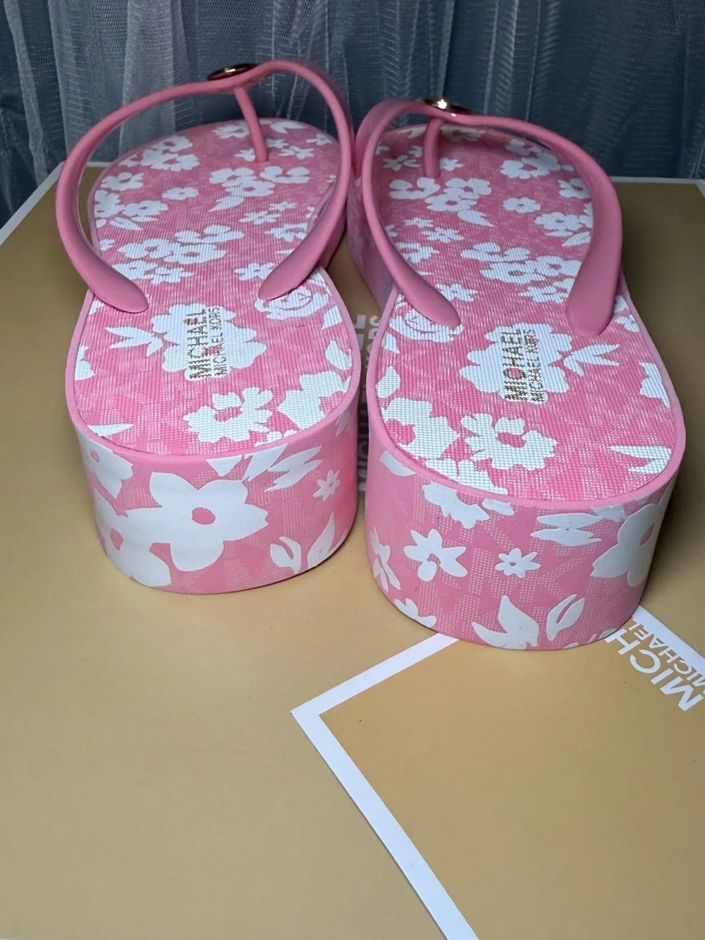 Michael kors Pink Floral Platform Flip Flop 7